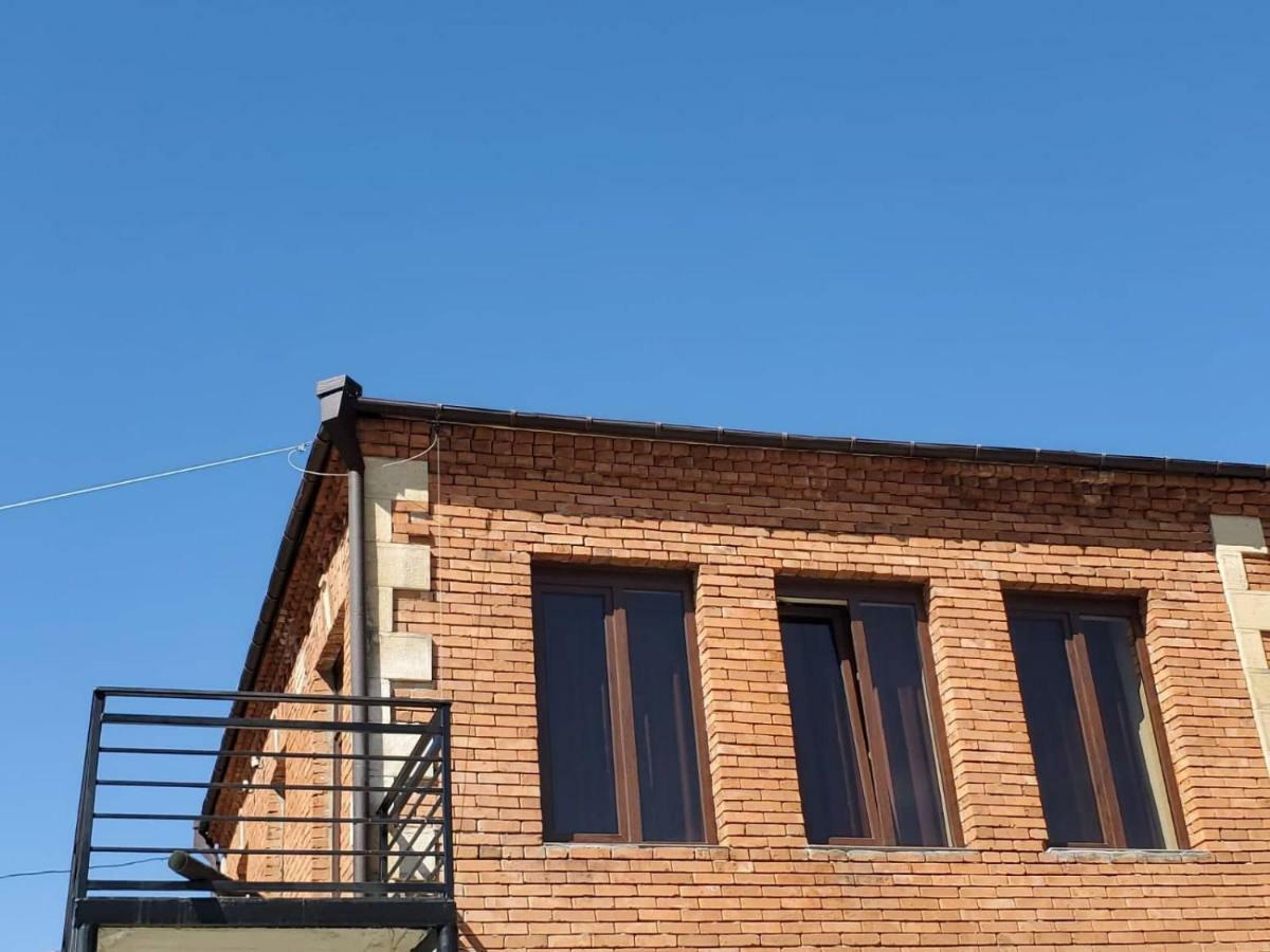 Hostel Family Kutaisi Exterior photo